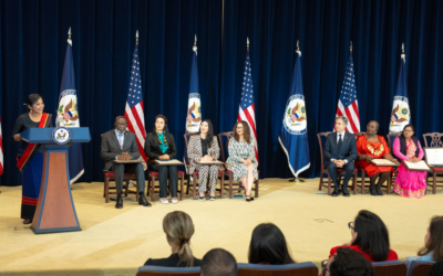 Advogada recebe prêmio internacional pela defesa dos direitos indígenas no Brasil