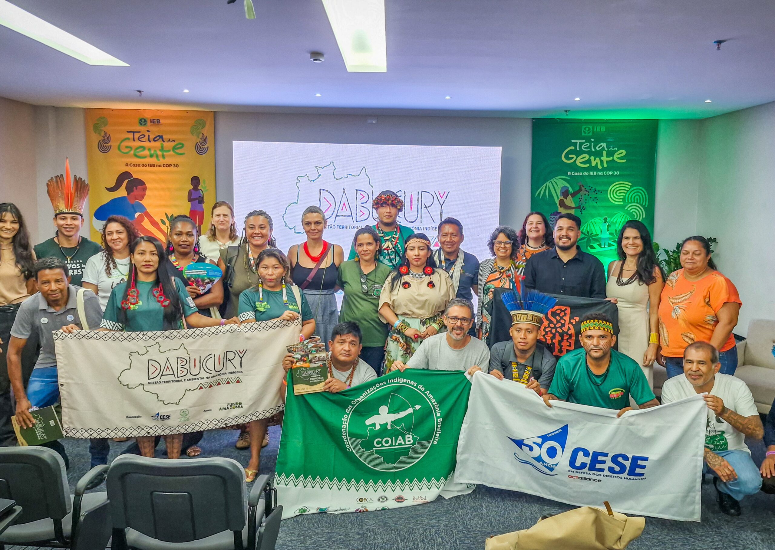 Participantes do Painel – Casa do IEB na COP30 – Crédito – Antônio Marinho Piratapuya (3)