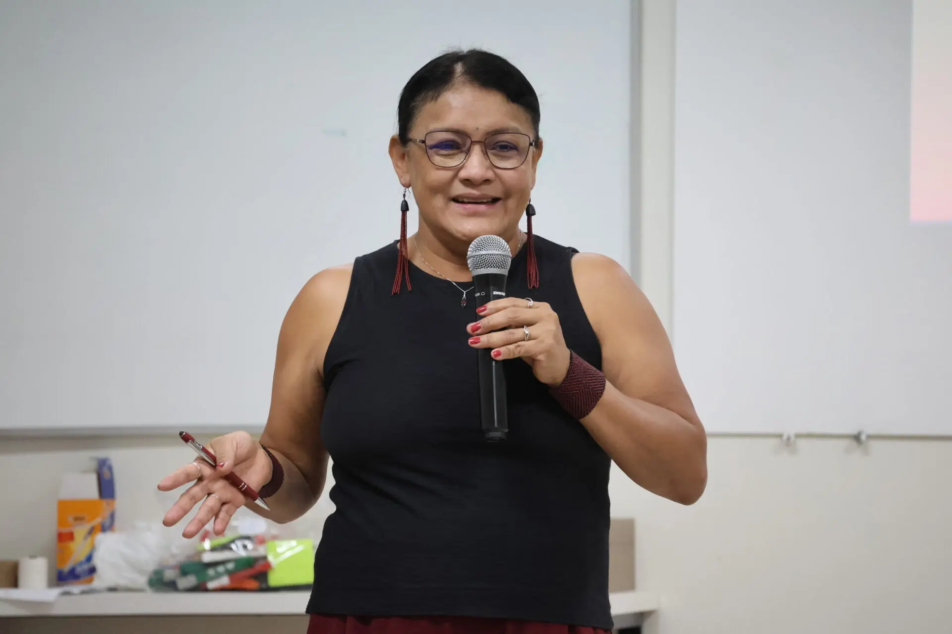 Valéria Paye, diretora executiva do Fundo Podáali, durante participação no curso.